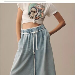 Anthropologie Pilcro Cropped PJ Wide Leg Jeans Large. Worn a couple of times